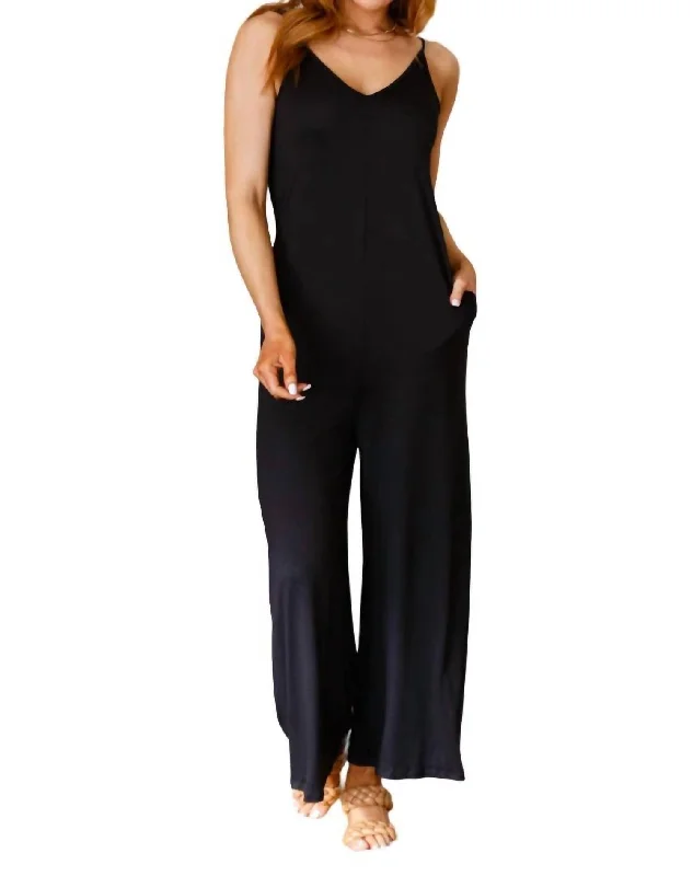 Cobblestone & Cafes Jumpsuit In Black