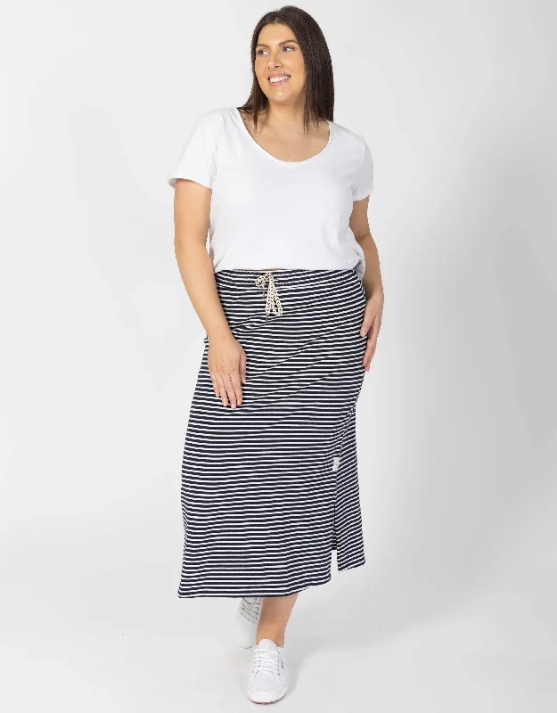 Travel Skirt - Navy/White Stripe