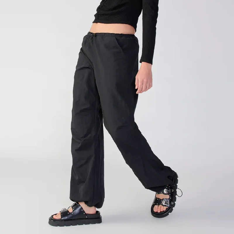 90s Parachute Pant (Black)