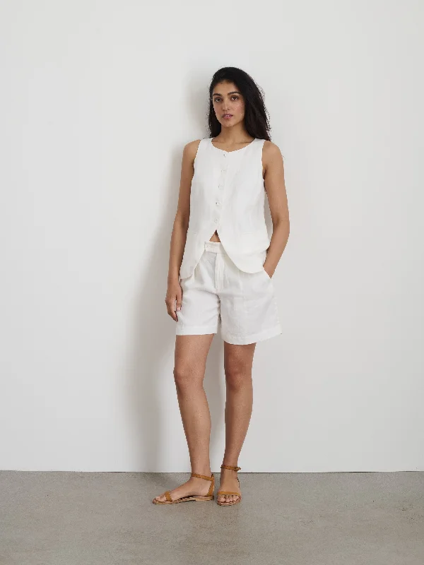 Anna Pleated Shorts In Linen