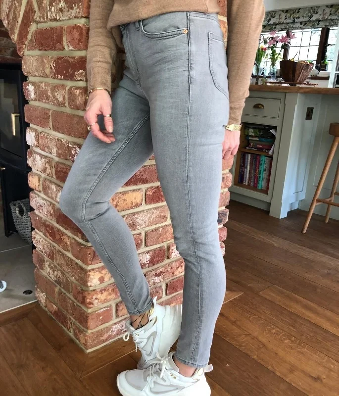 Grey Ivy Skinny Jeans