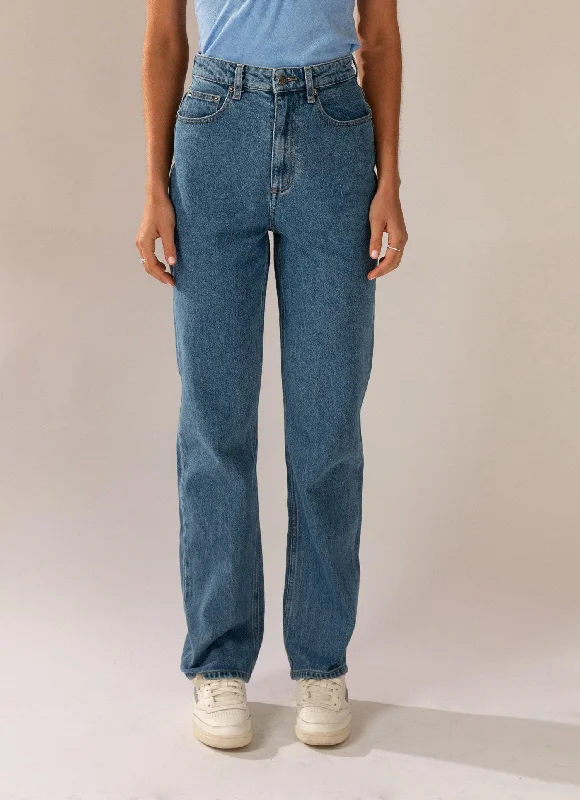 High Straight Jean - 80 Studio Blue