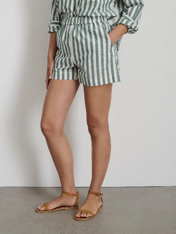 Poolside Shorts In Positano Stripe