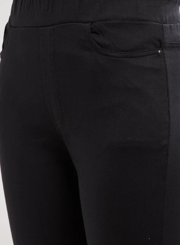 Skin Fit Solid Black Casual Pant