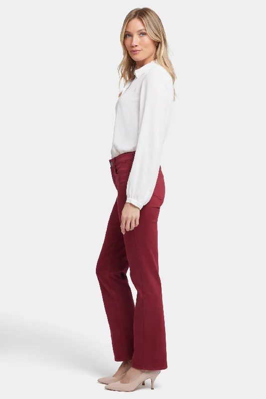 Marilyn Straight Jeans - Wild Currant